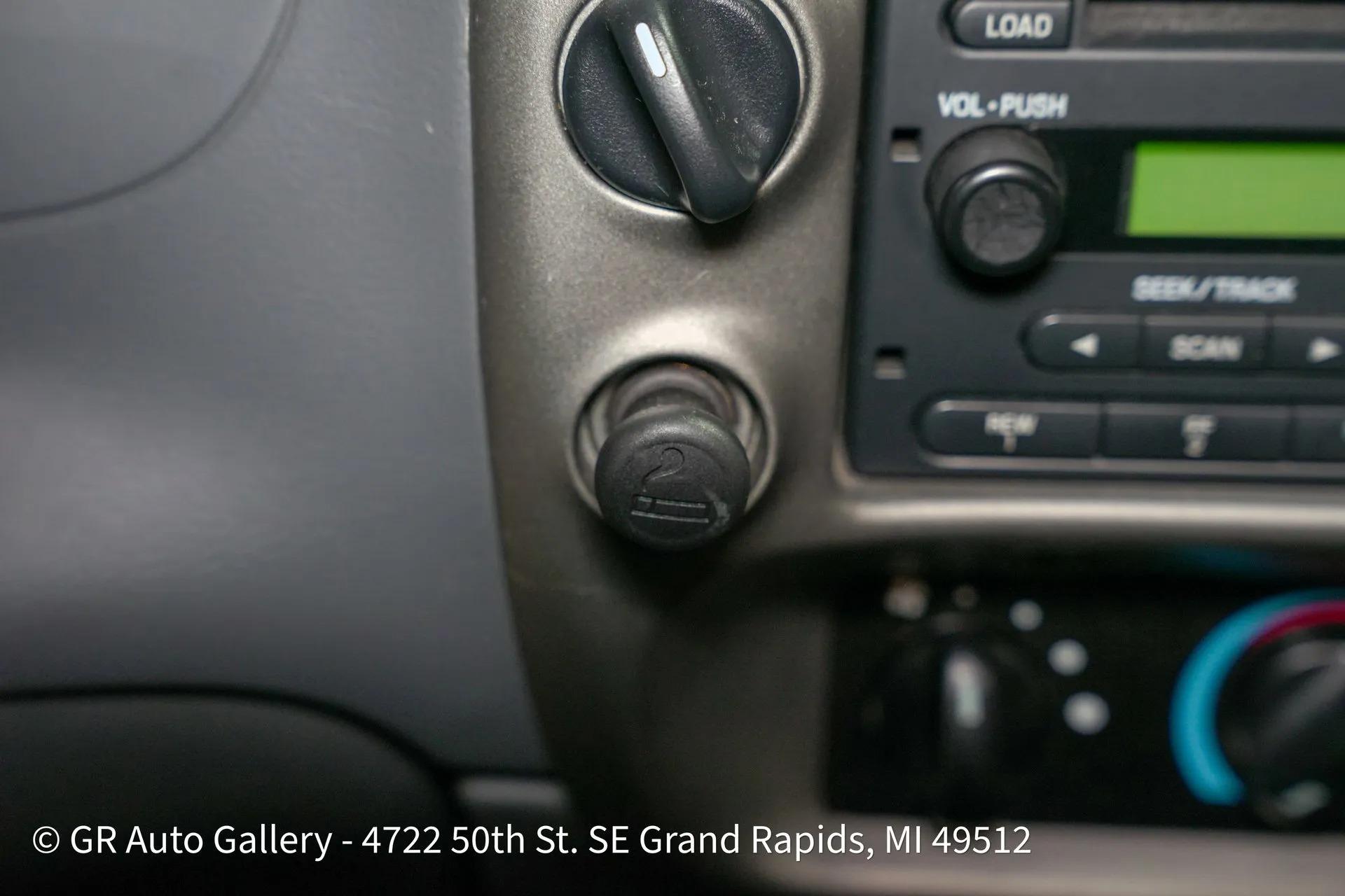 26k-Mile 2006 Ford Ranger XLT 4x4