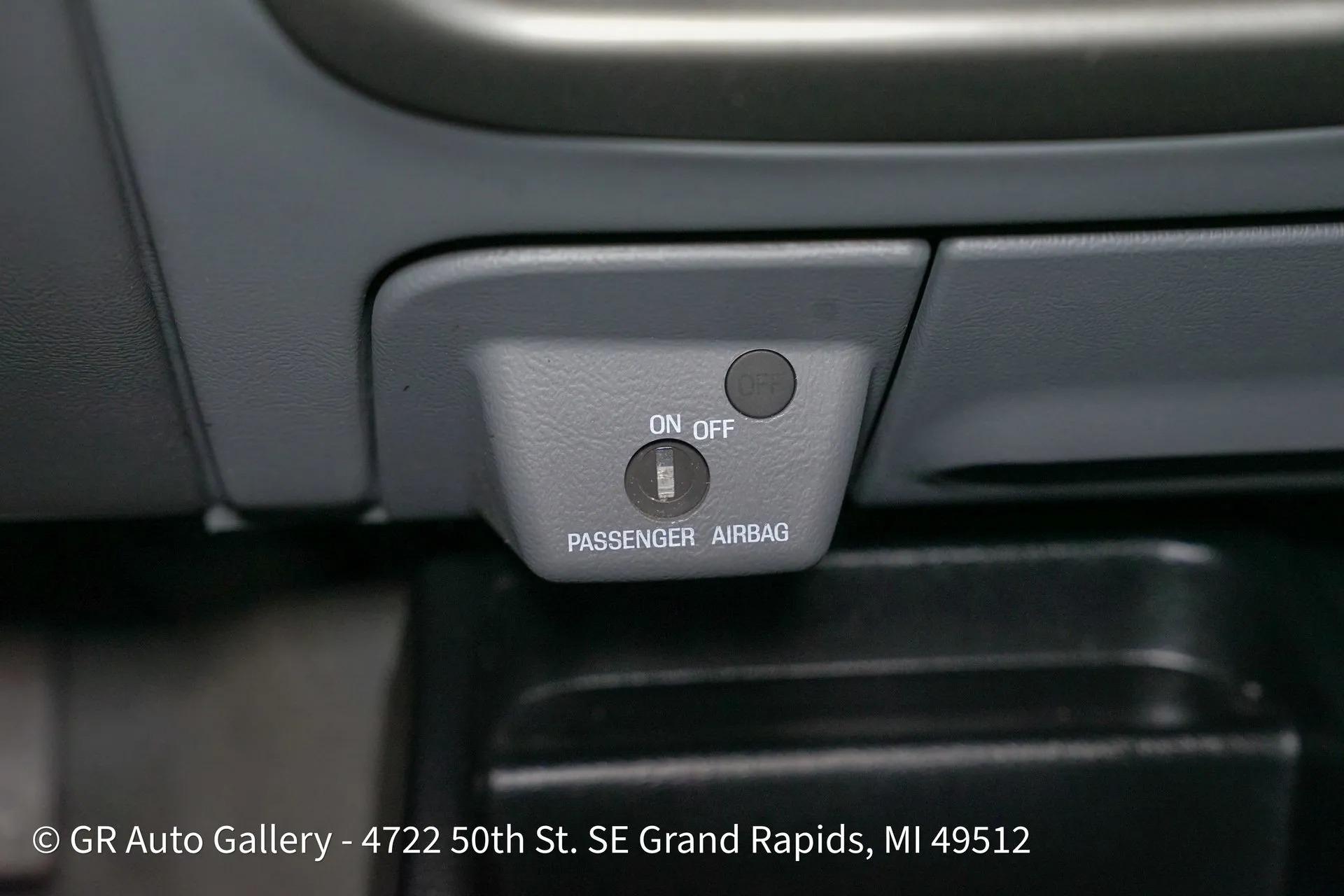 26k-Mile 2006 Ford Ranger XLT 4x4