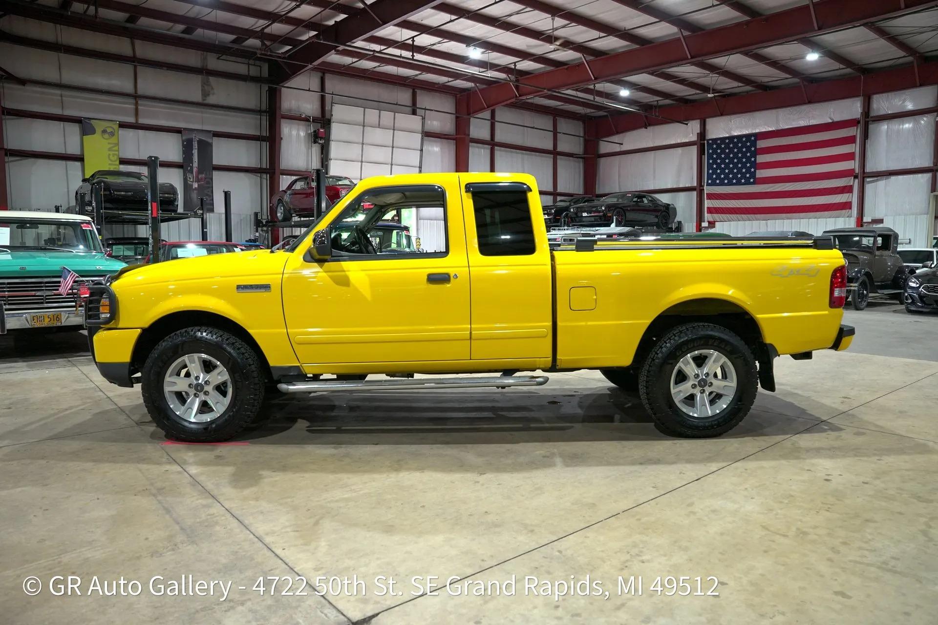 26k-Mile 2006 Ford Ranger XLT 4x4 - 4