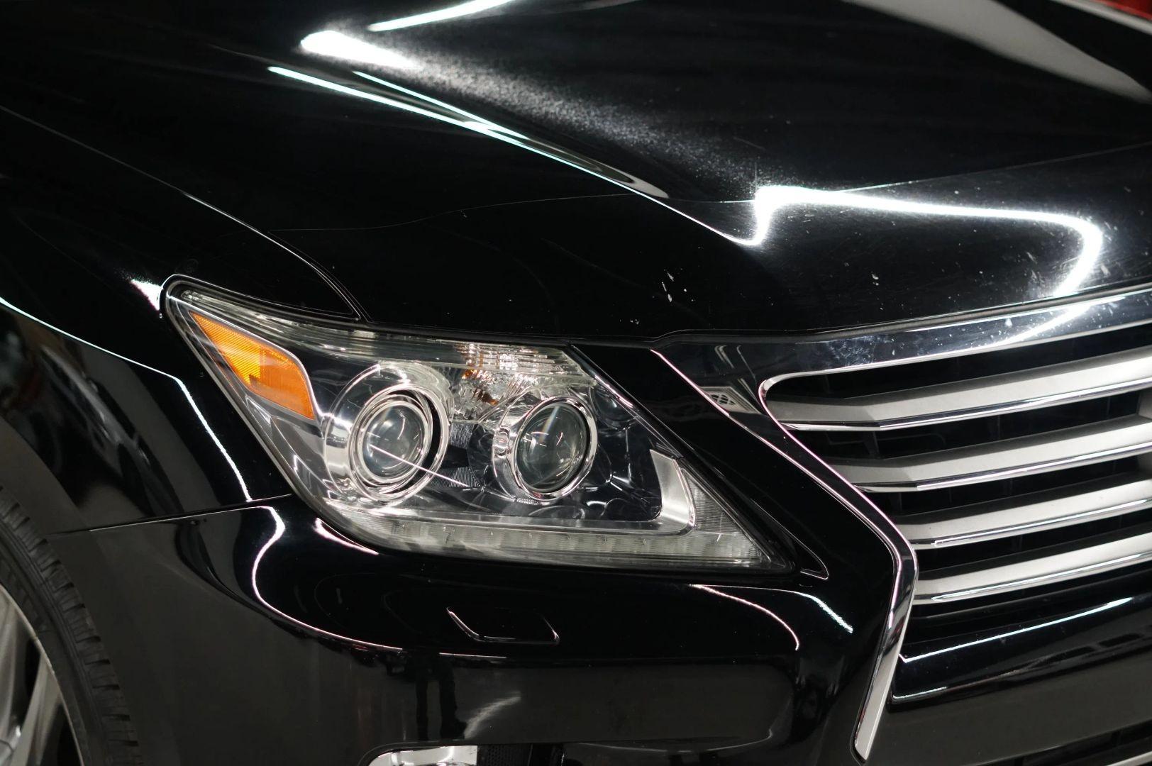 2013 Lexus LX 570