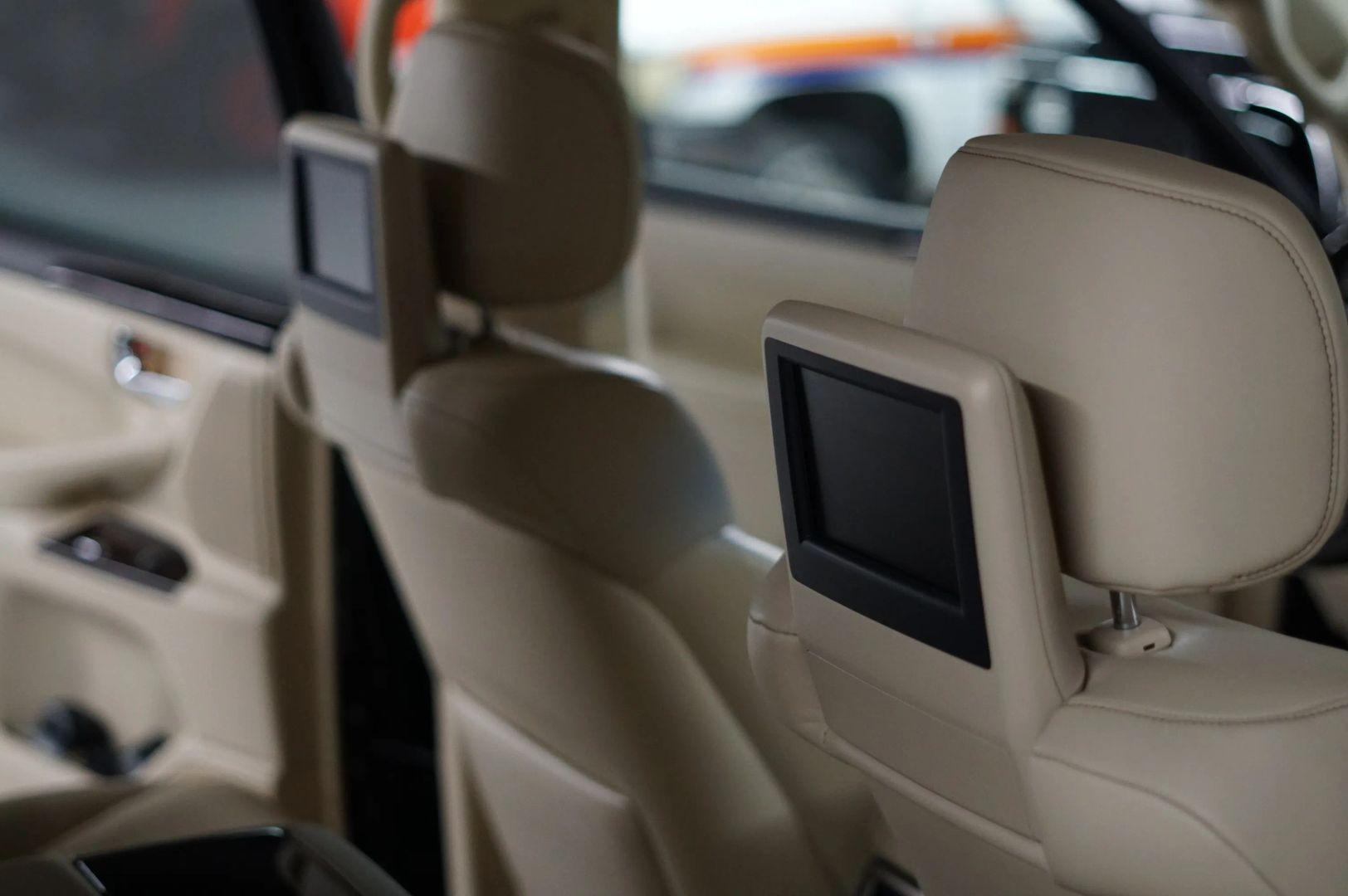 2013 Lexus LX 570