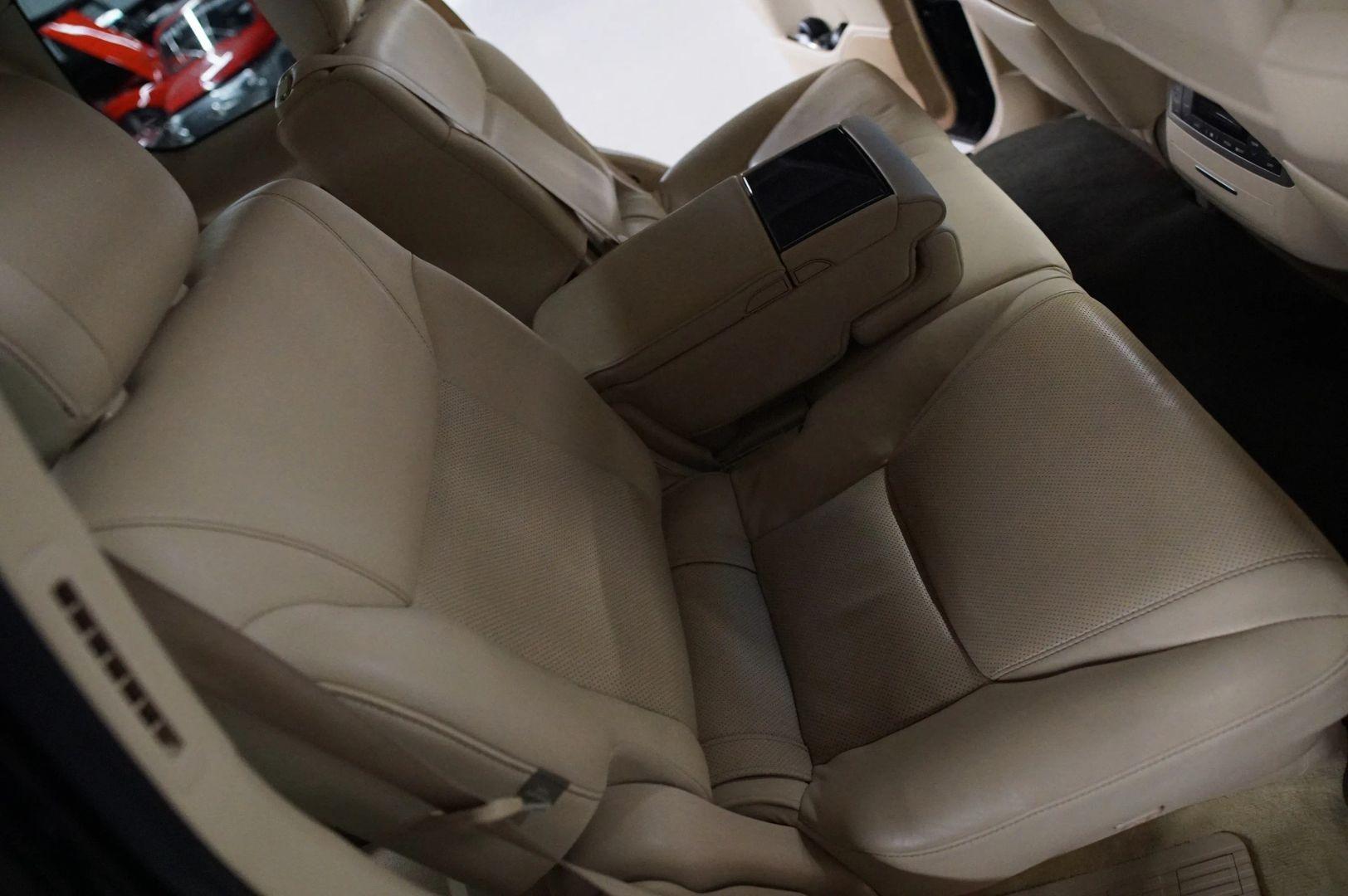 2013 Lexus LX 570