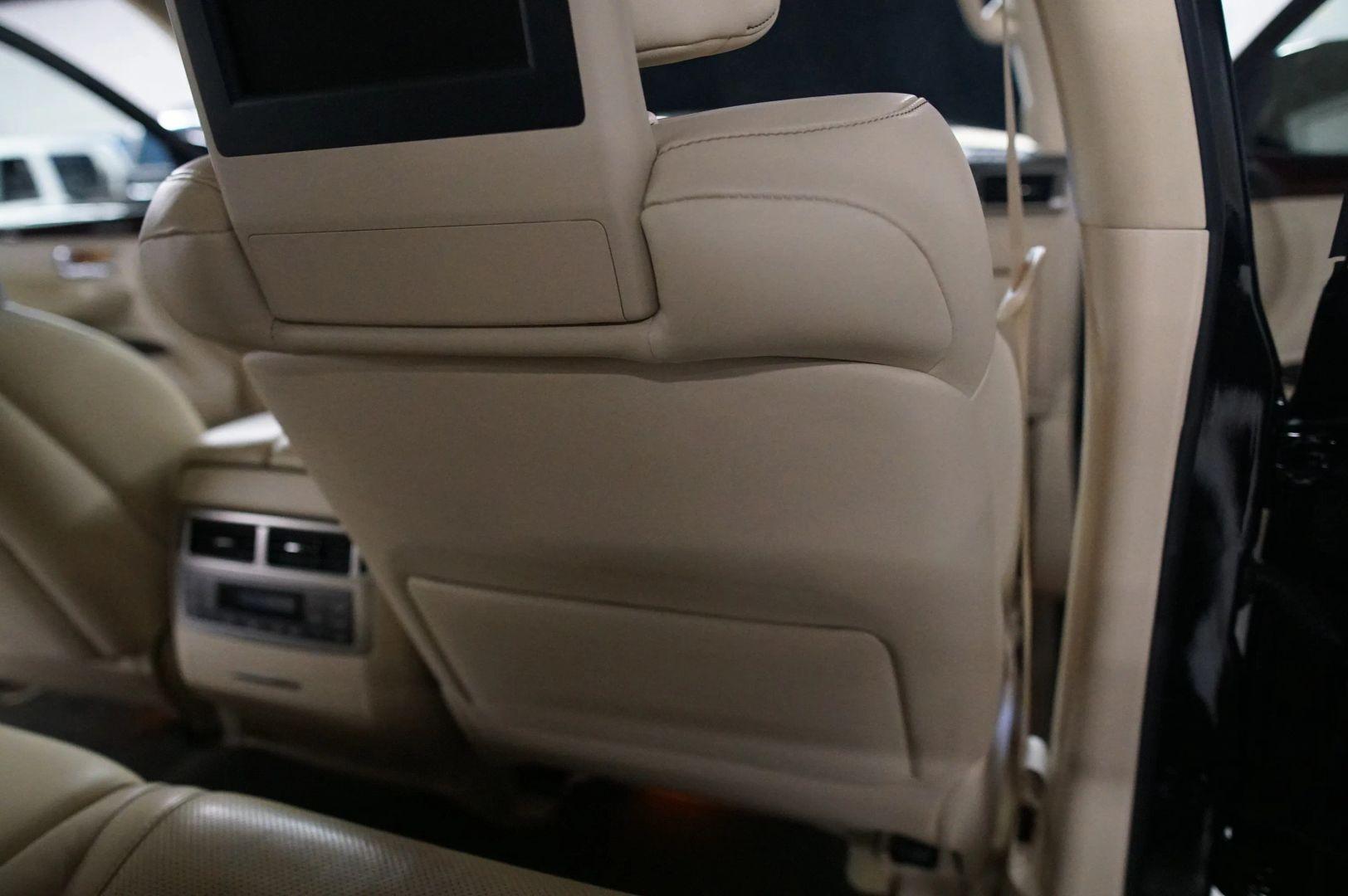 2013 Lexus LX 570