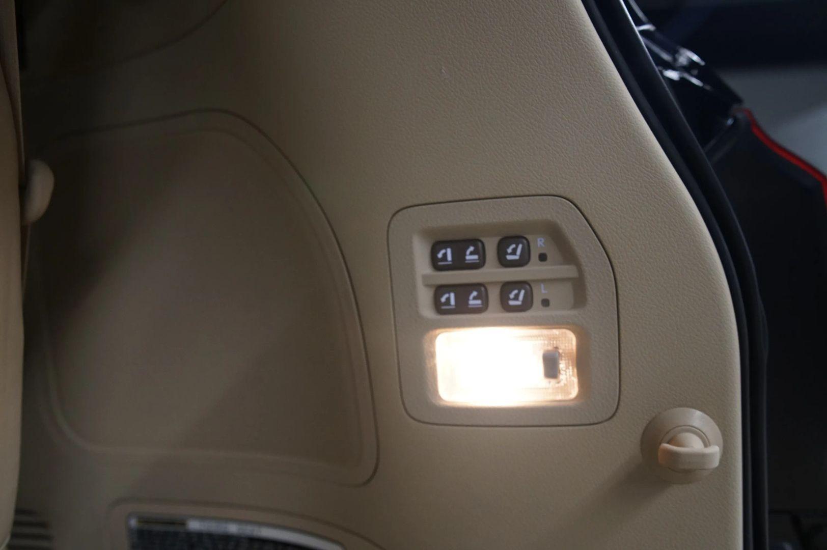 2013 Lexus LX 570