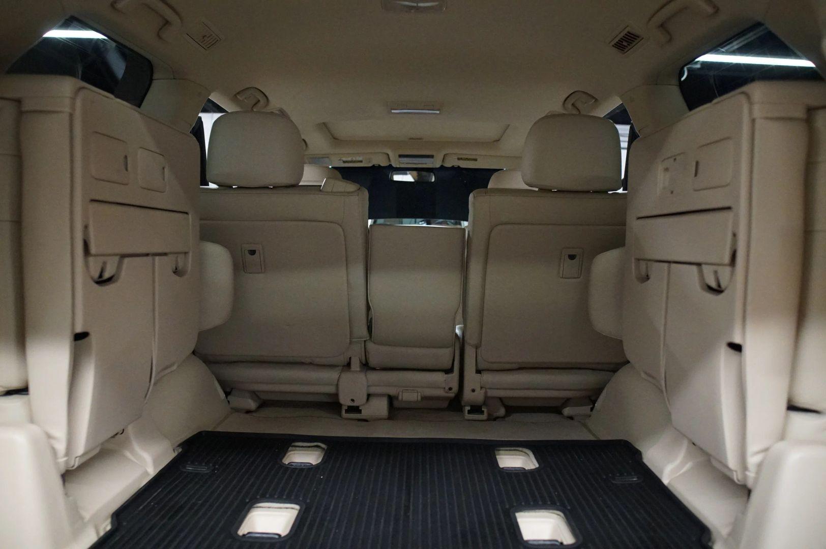 2013 Lexus LX 570