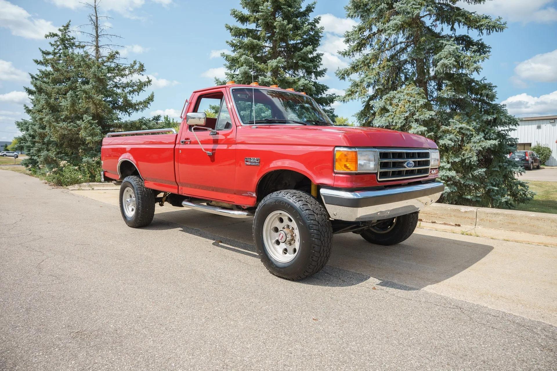 1991 Ford F-350 XLT Lariat