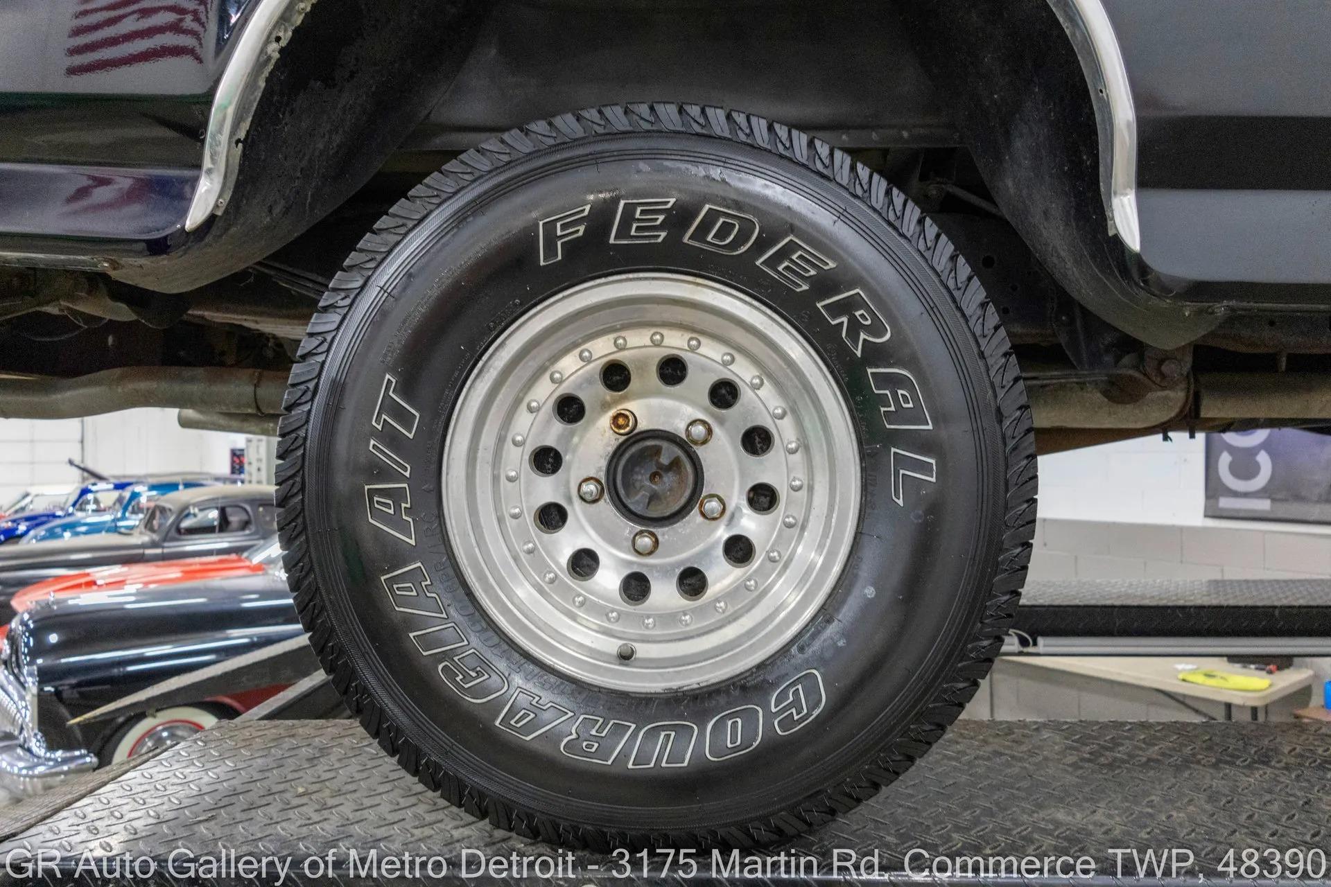 1988 Ford F150 XLT Lariat