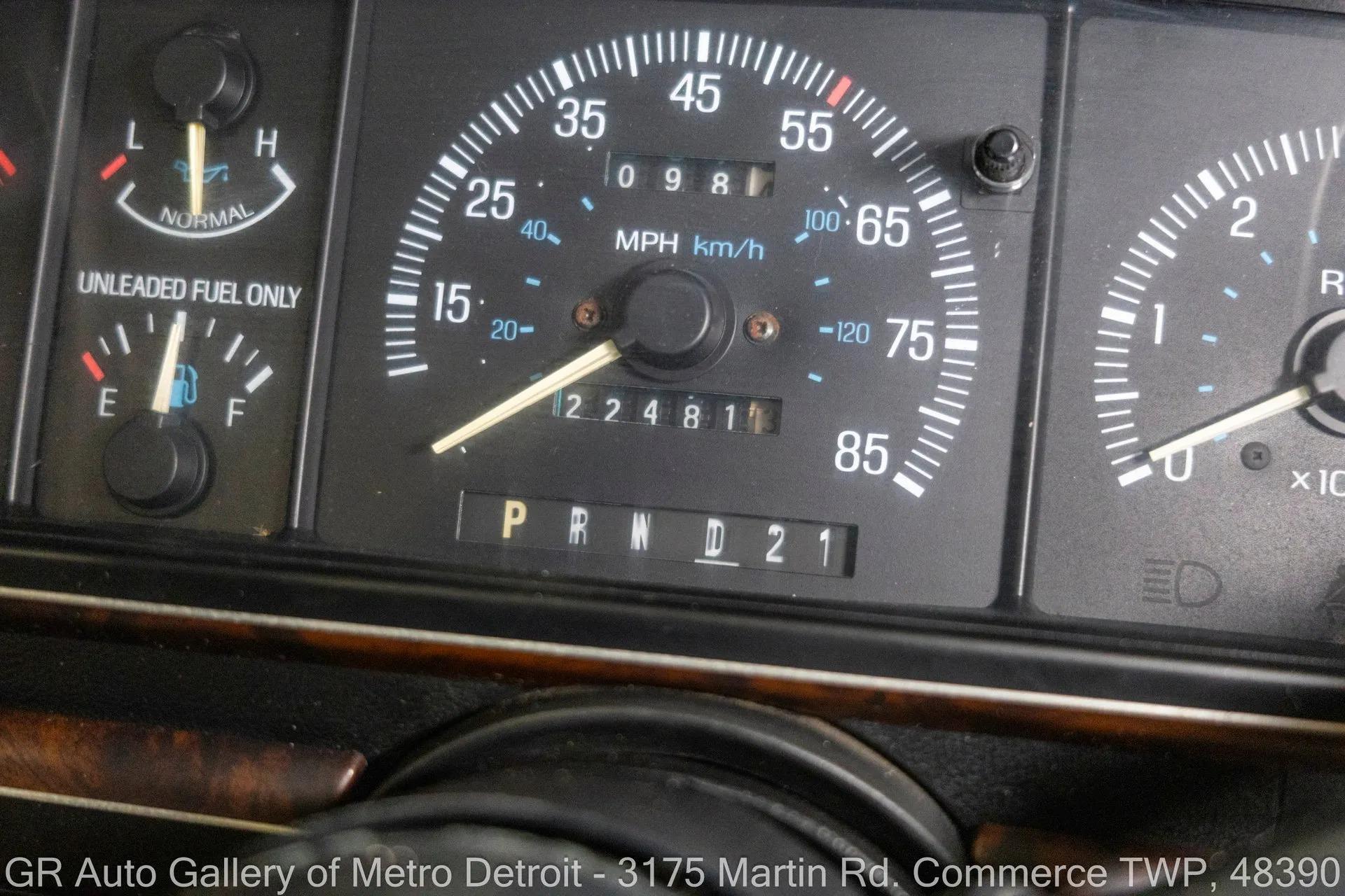 1988 Ford F150 XLT Lariat