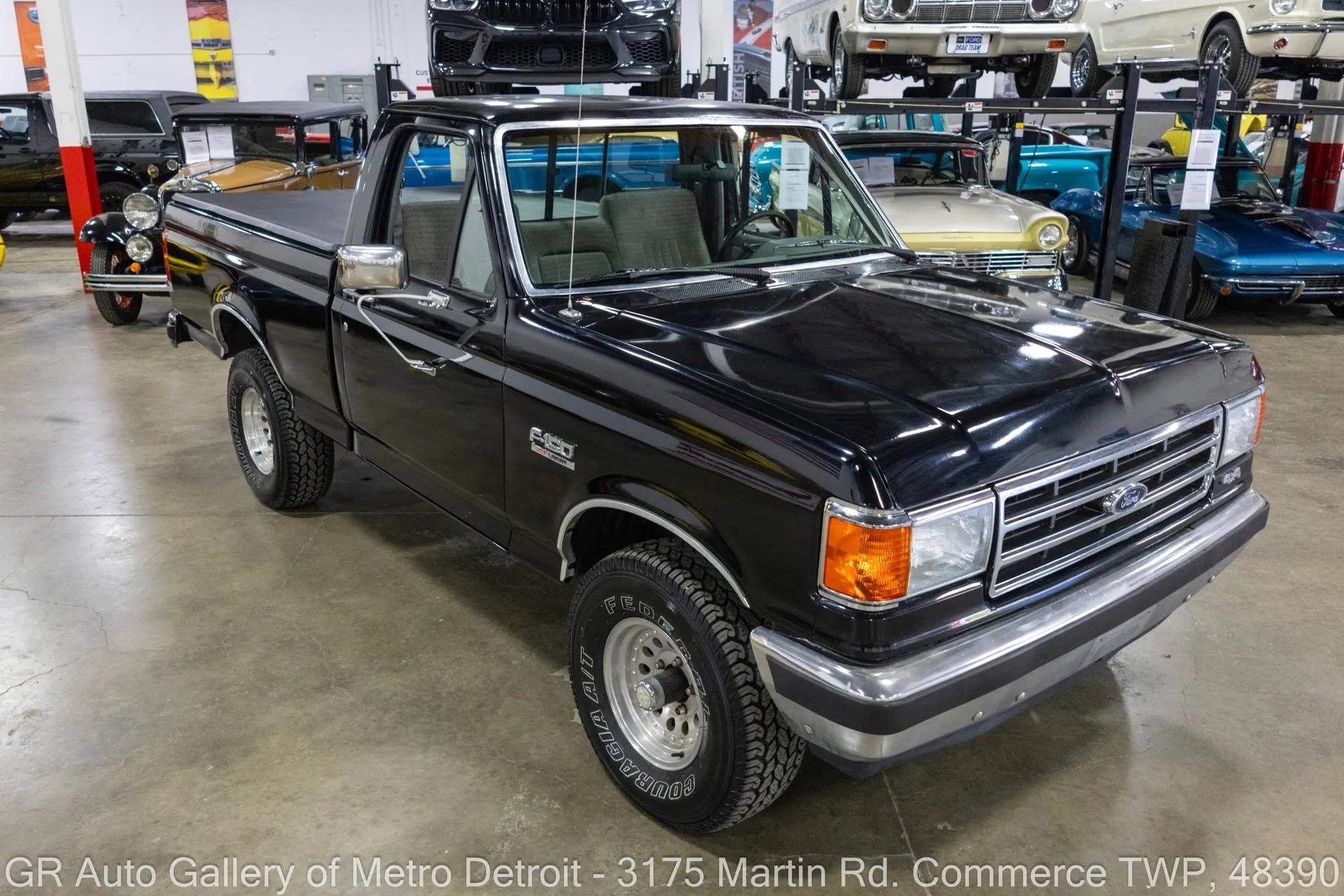 1988 Ford F150 XLT Lariat