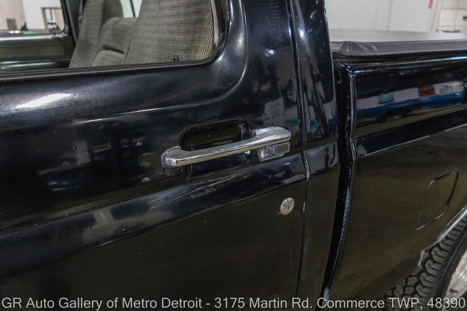 1988 Ford F150 XLT Lariat