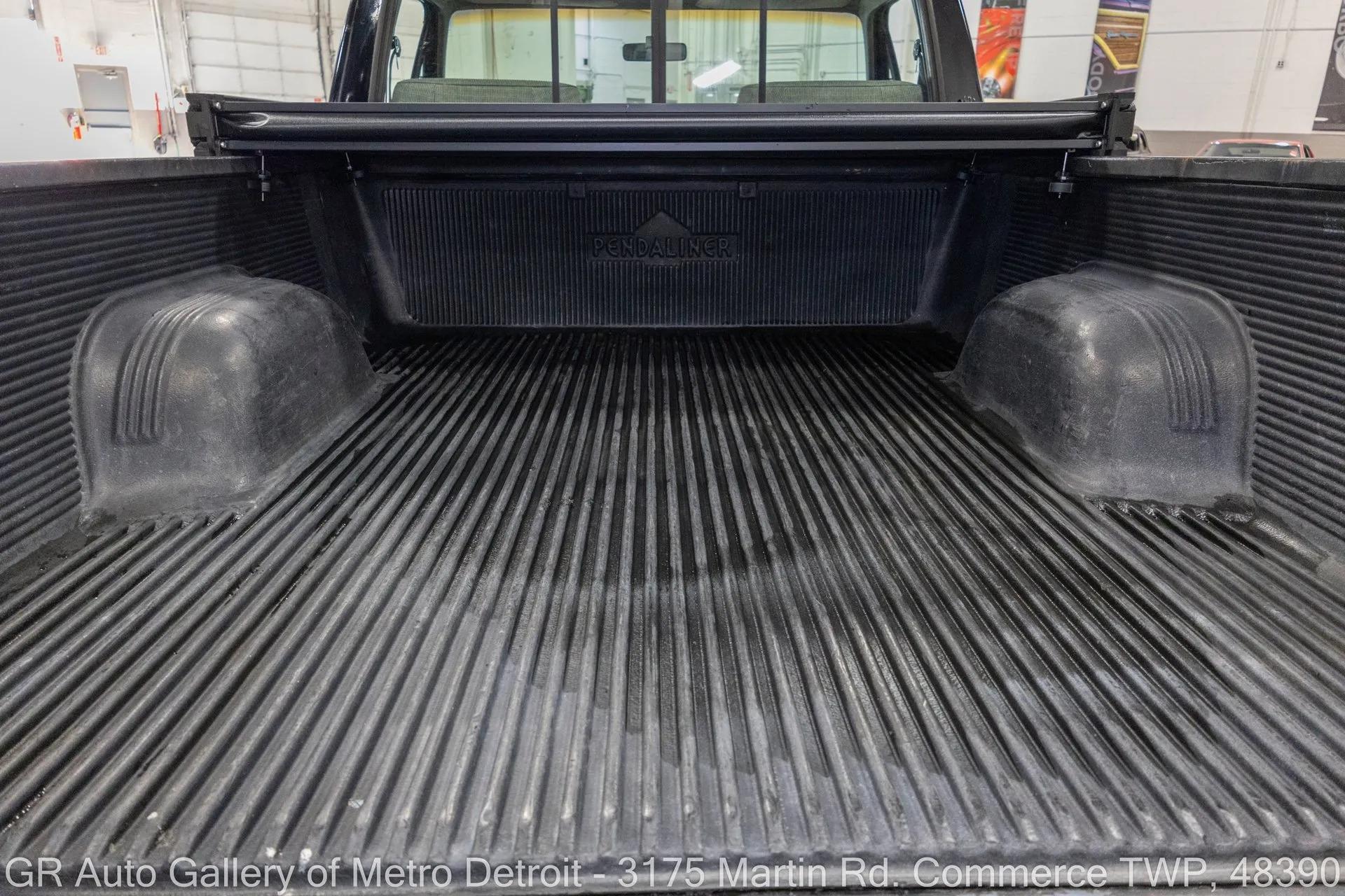 1988 Ford F150 XLT Lariat