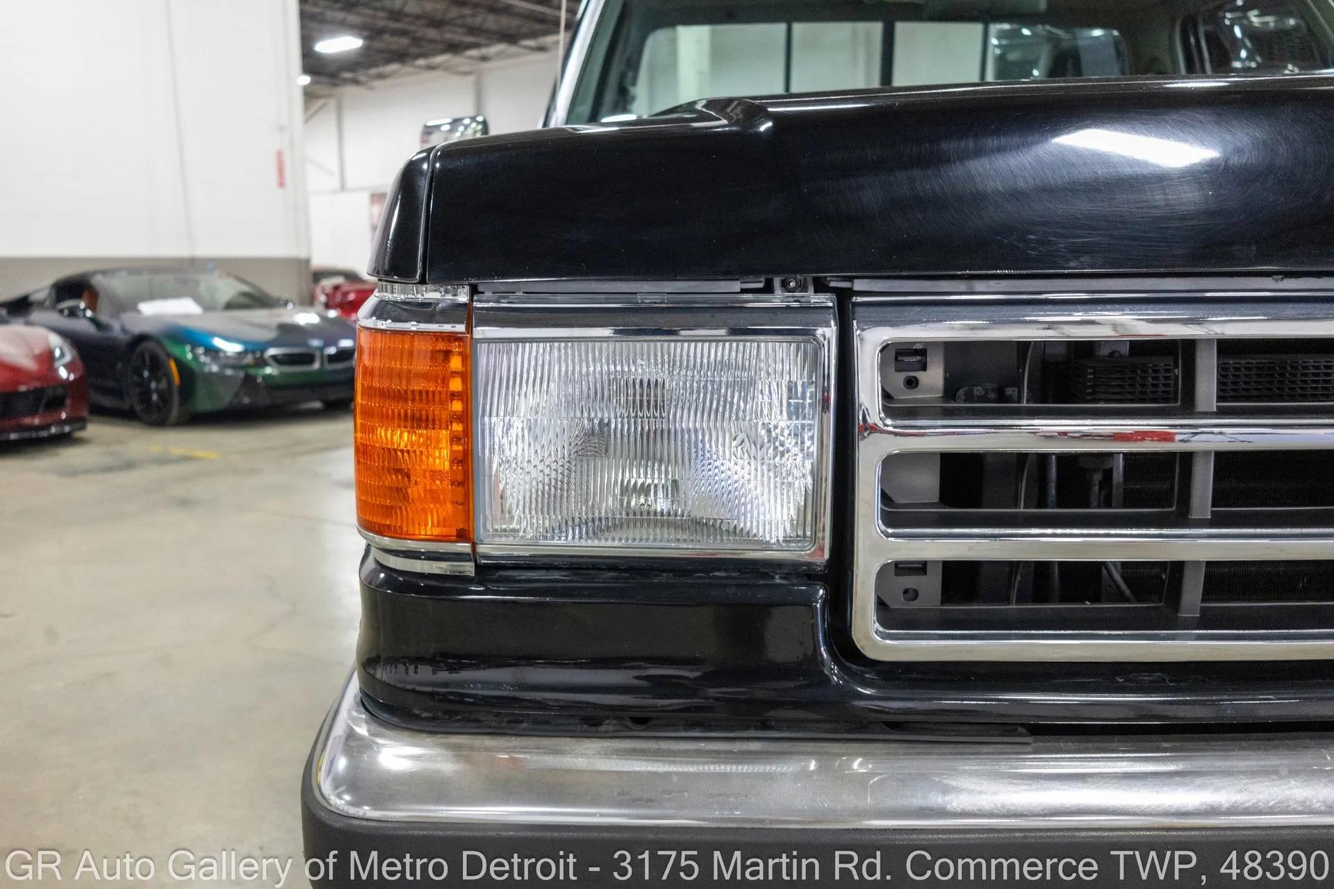 1988 Ford F150 XLT Lariat