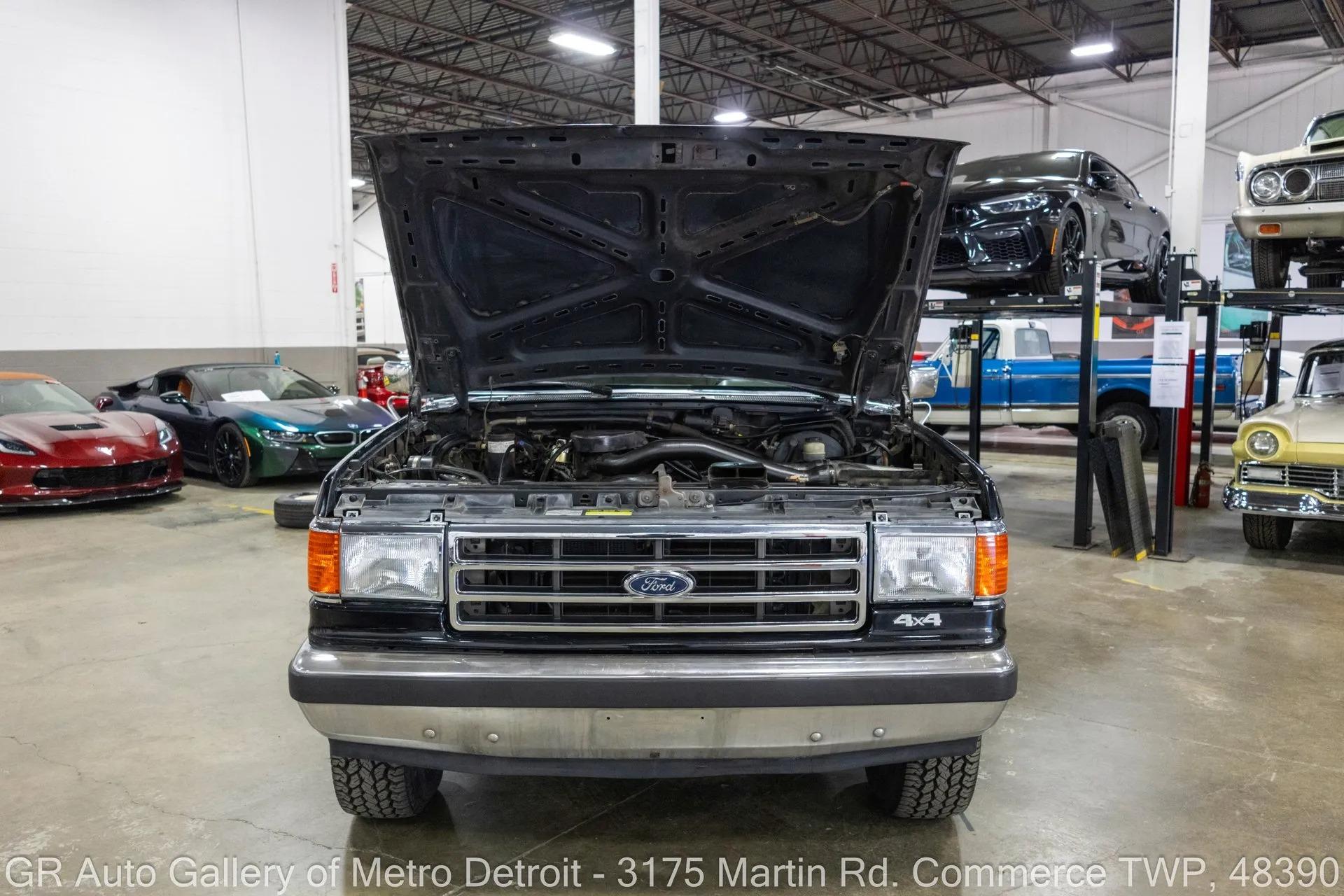 1988 Ford F150 XLT Lariat