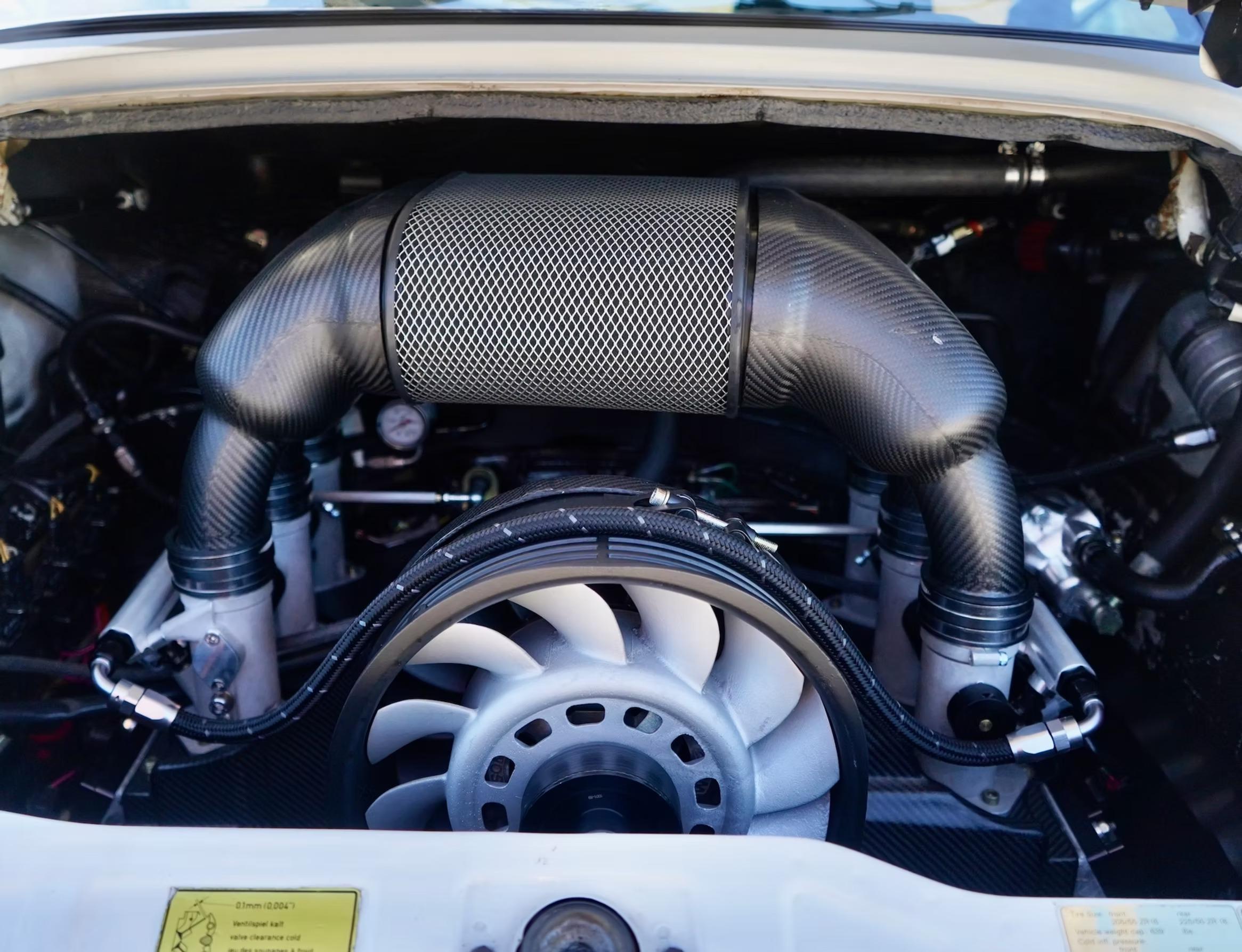 1989 Porsche 911 Carrera 4 Meridian 911 #001