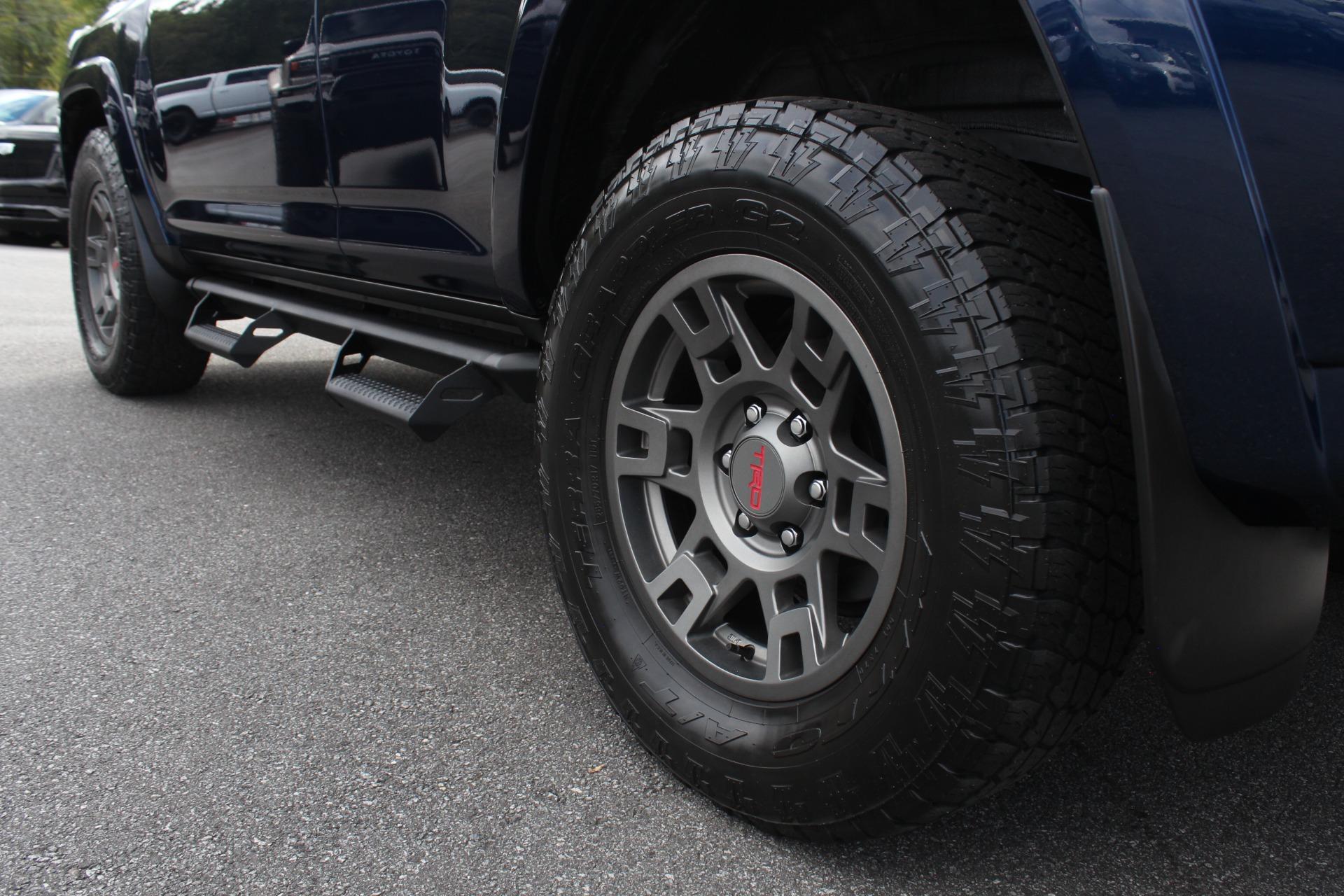2022 Toyota 4Runner TRD Off-Road