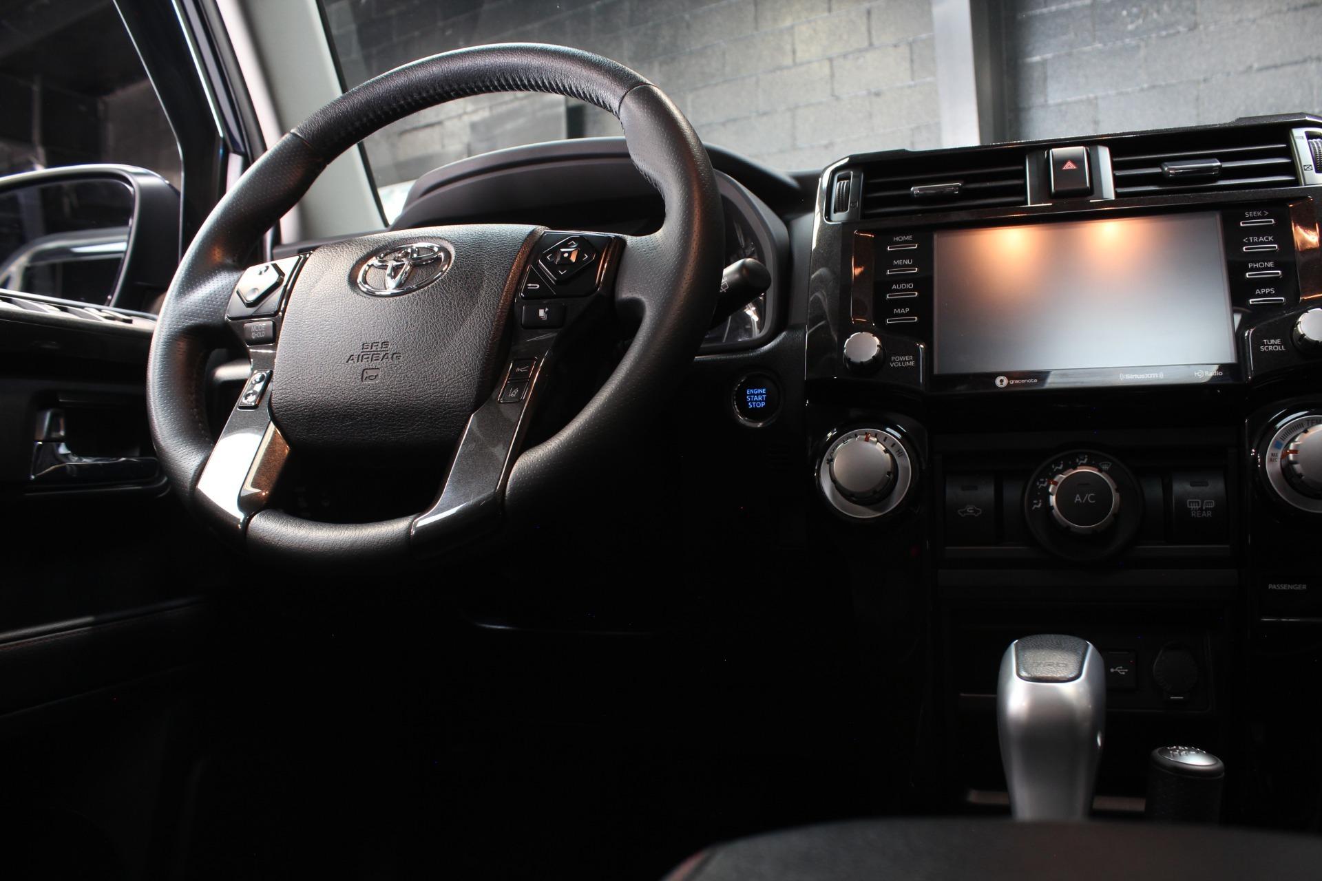 2022 Toyota 4Runner TRD Off-Road