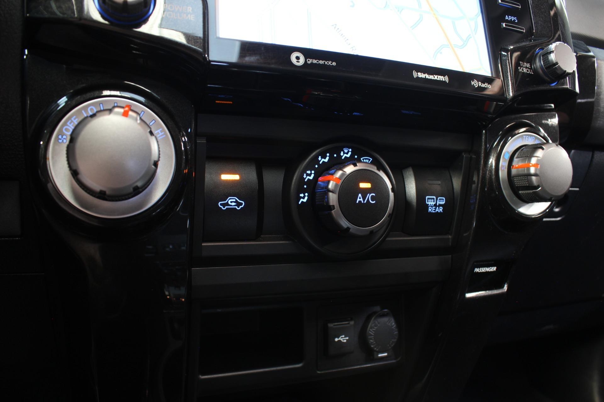 2022 Toyota 4Runner TRD Off-Road