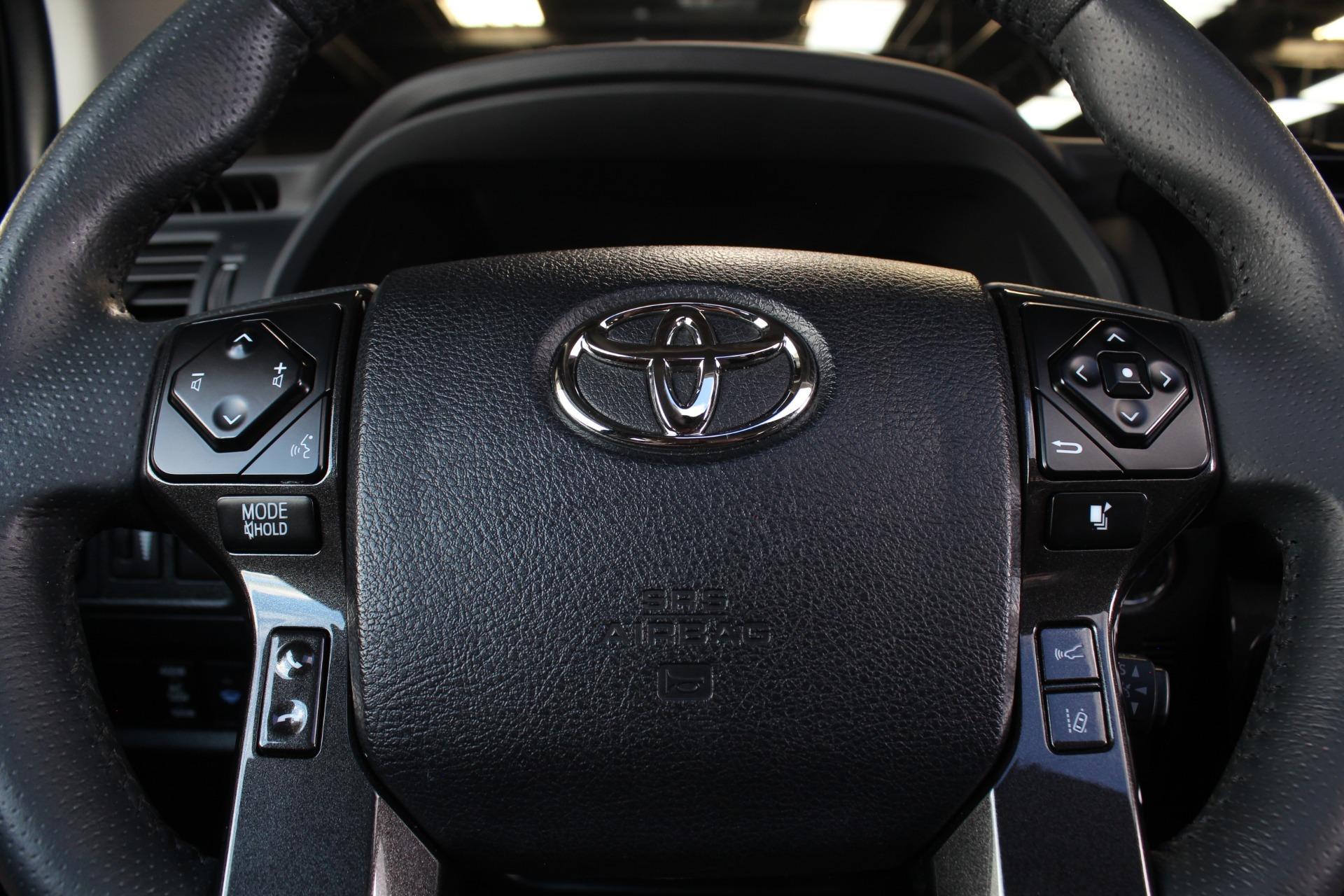 2022 Toyota 4Runner TRD Off-Road