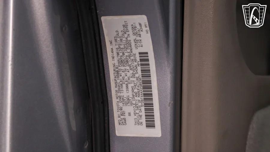 2002 Toyota Sequoia SR5