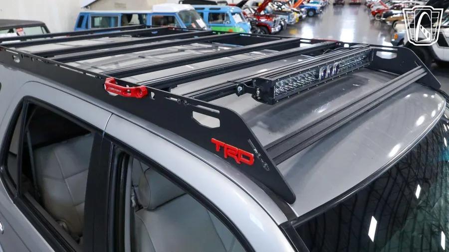 2002 Toyota Sequoia SR5