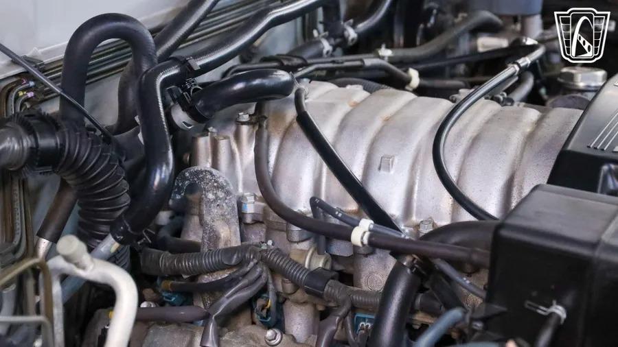 2002 Toyota Sequoia SR5