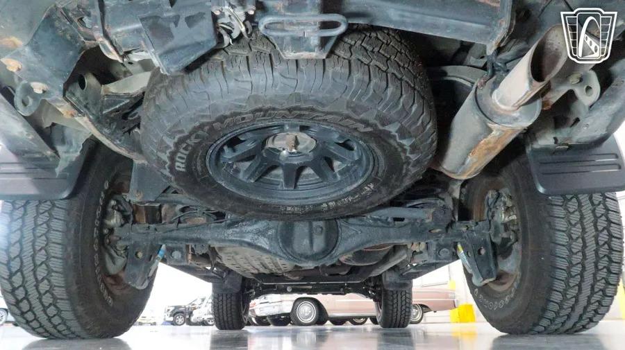 2002 Toyota Sequoia SR5