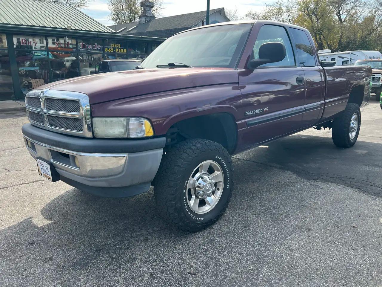 2001 Dodge Ram 2500 SLT Club Cub - 4