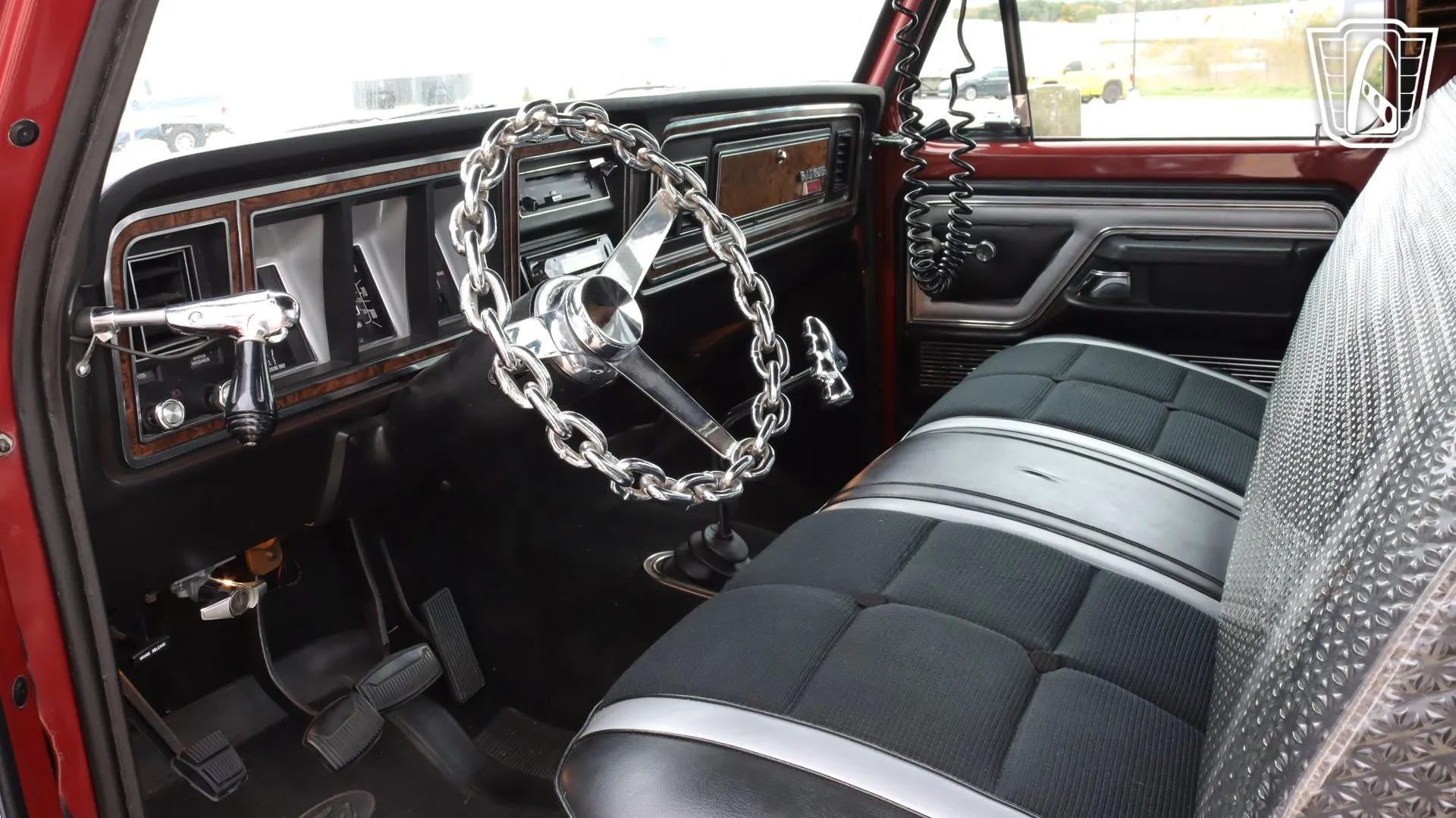 1978 Ford F-100 Ranger Lariat - 5
