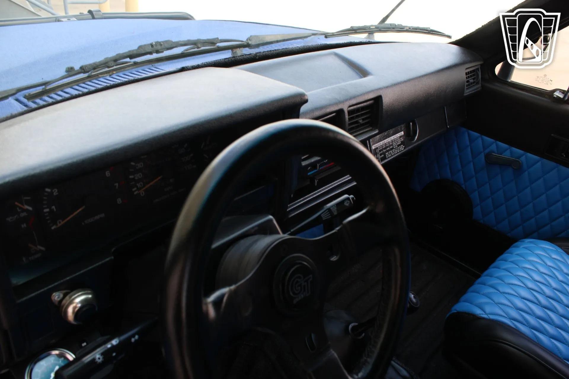 1985 Toyota Pickup