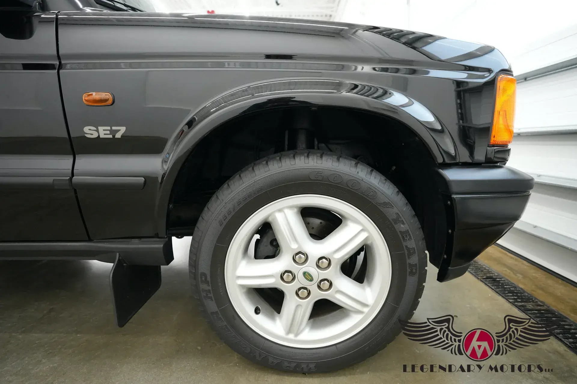2001 Land Rover Discovery II SE7