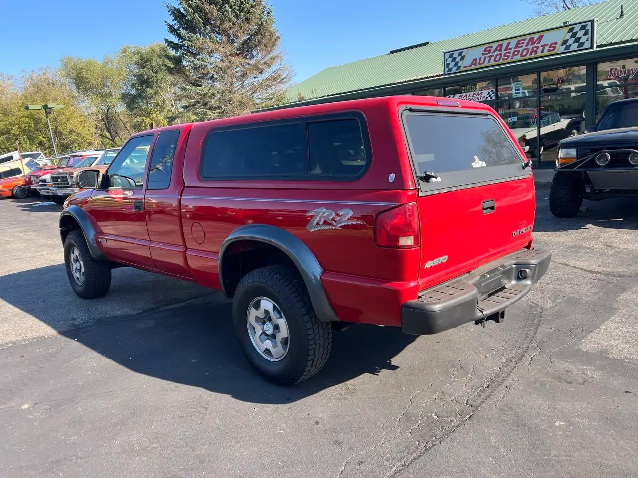 2003 Chevrolet S-10 LS - 4