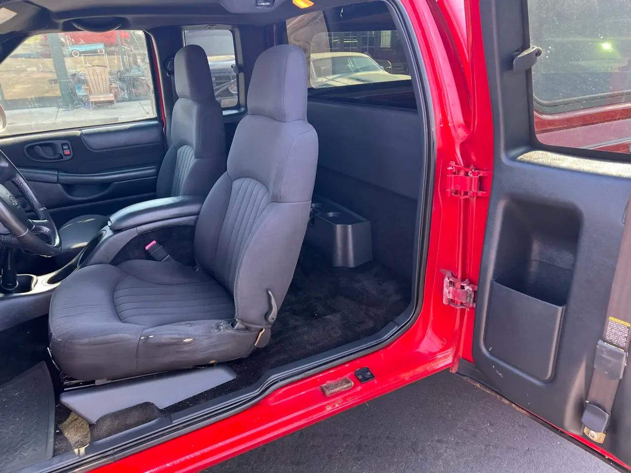 2003 Chevrolet S-10 LS