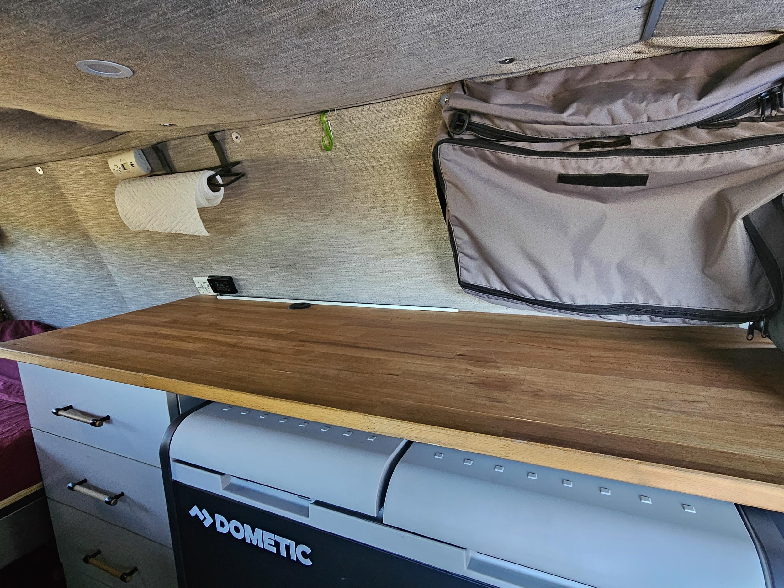 1998 Ford E-350 Adventure Van