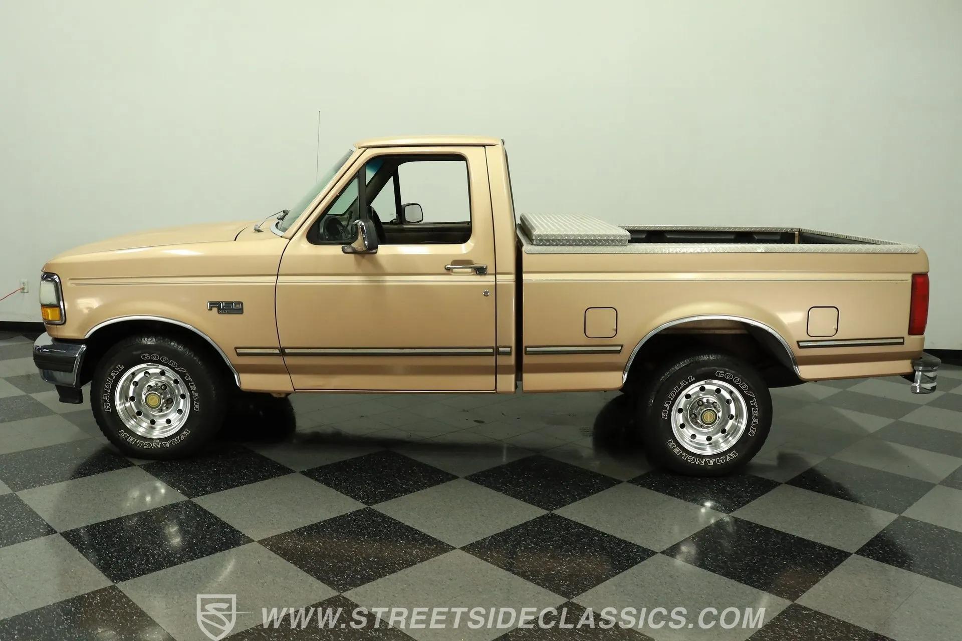 1994 Ford F-150 XLT - 2