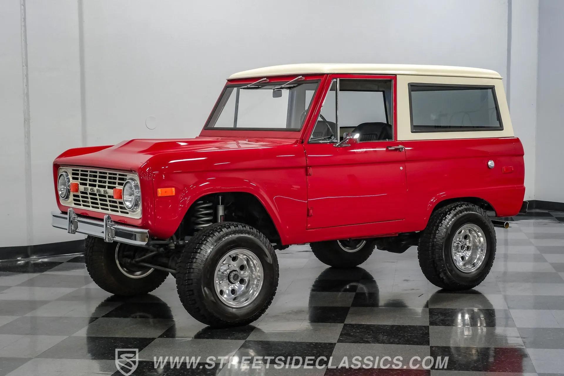 1970 Ford Bronco - 4