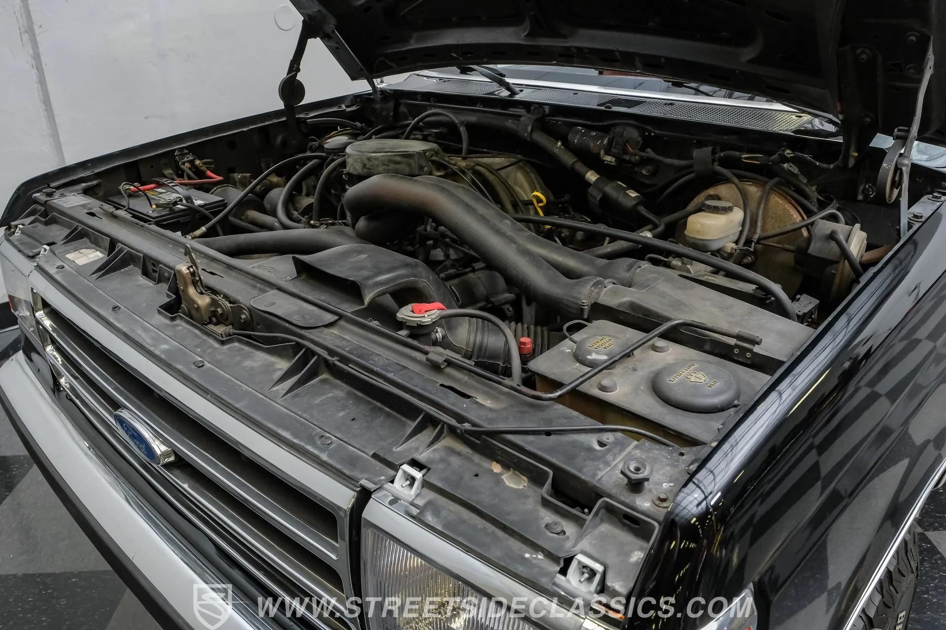1991 Ford F-150 XLT Lariat