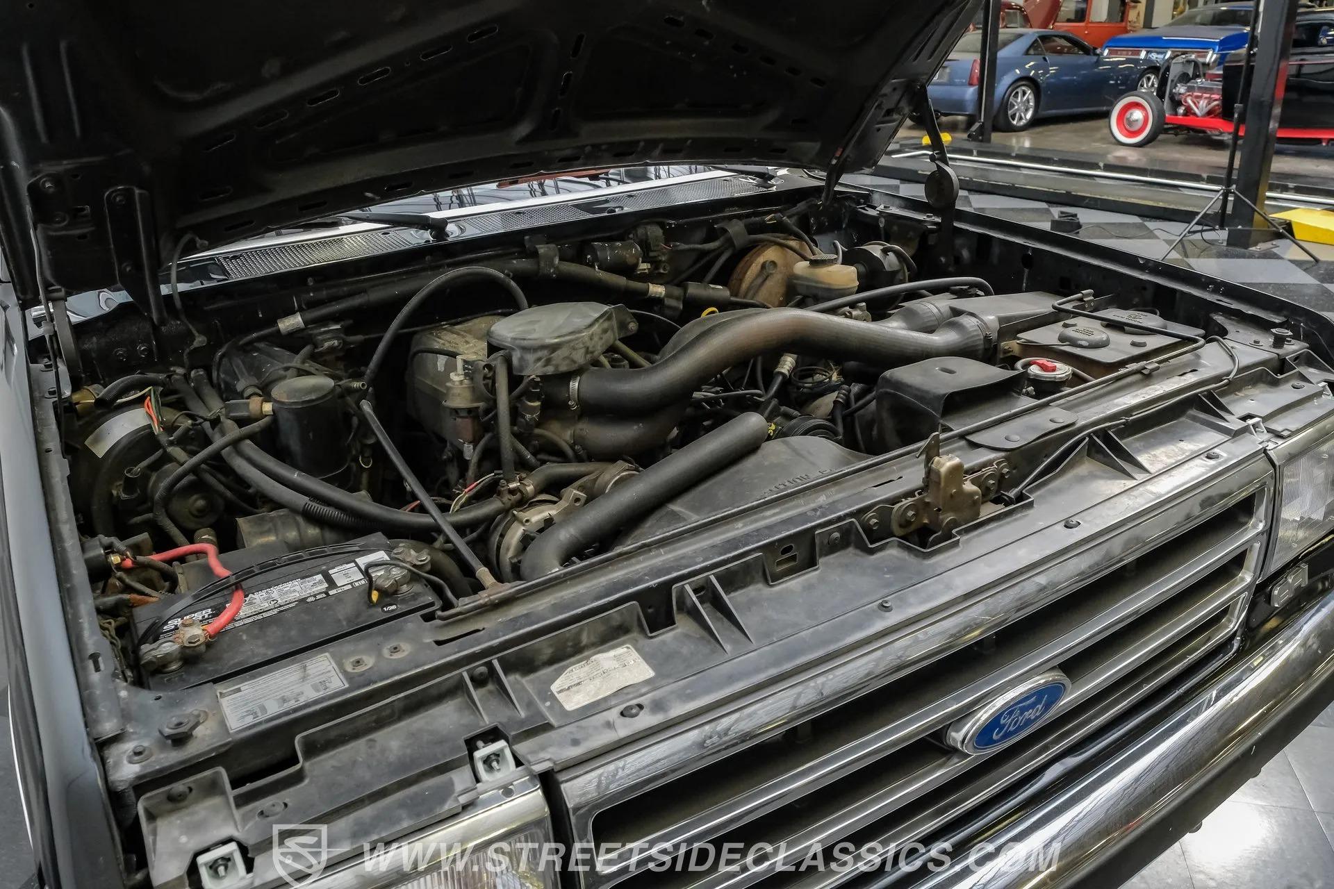 1991 Ford F-150 XLT Lariat