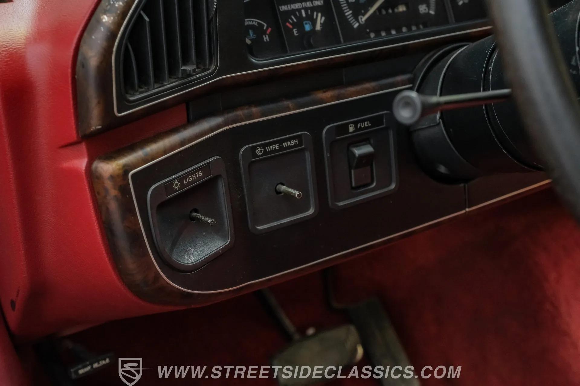 1991 Ford F-150 XLT Lariat