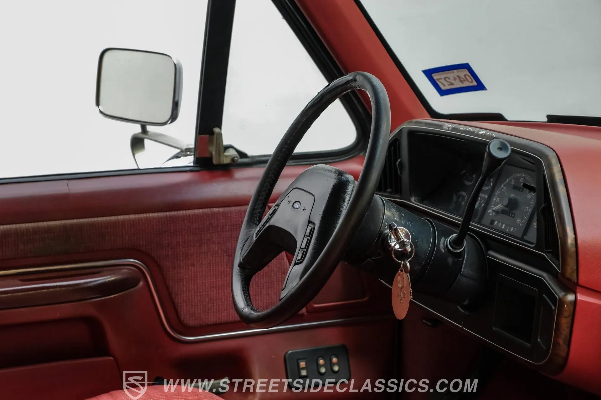 1991 Ford F-150 XLT Lariat