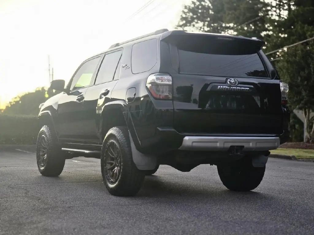 2018 Toyota 4Runner TRD Off-Road Premium - 5