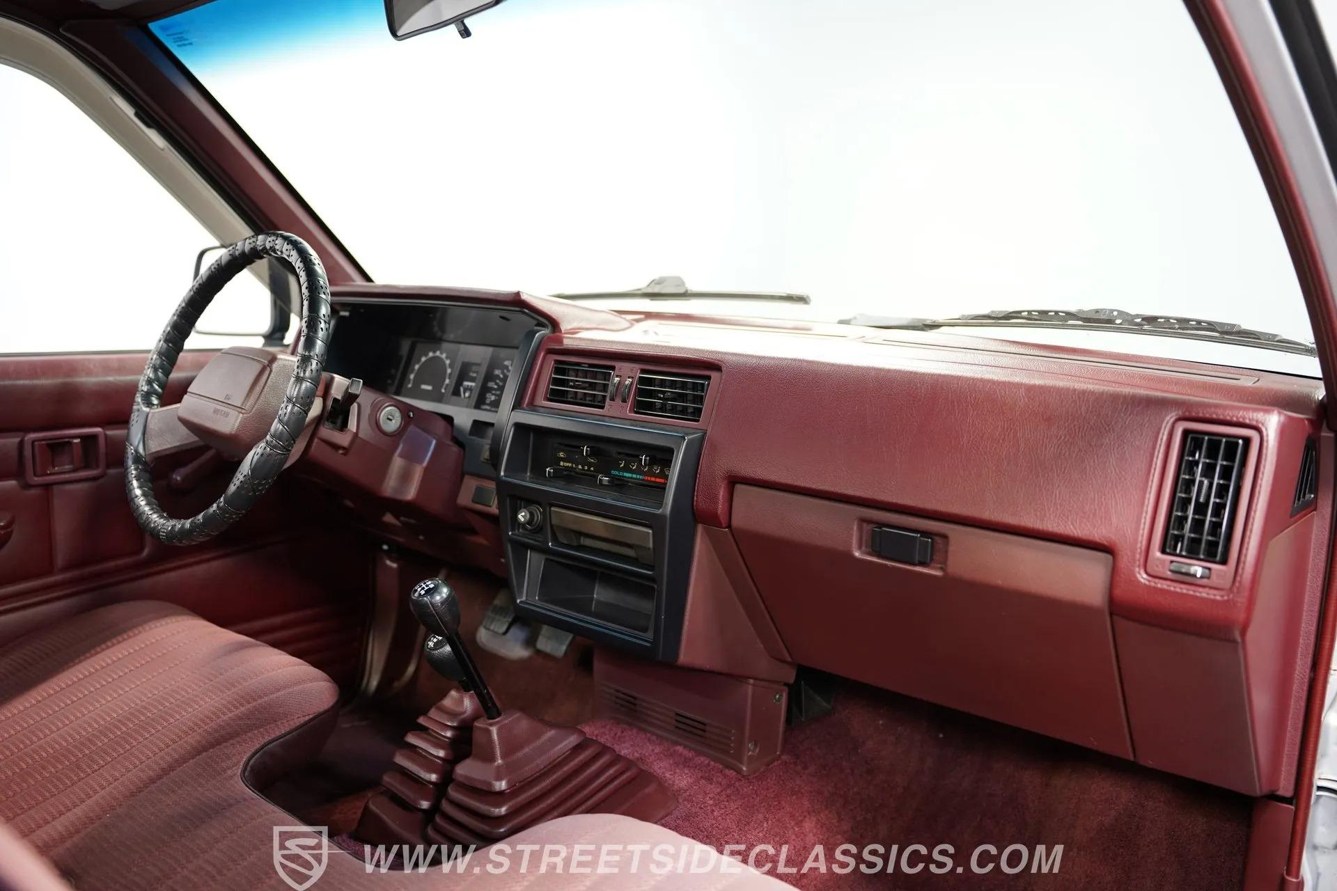 1990 Nissan Hardbody D21