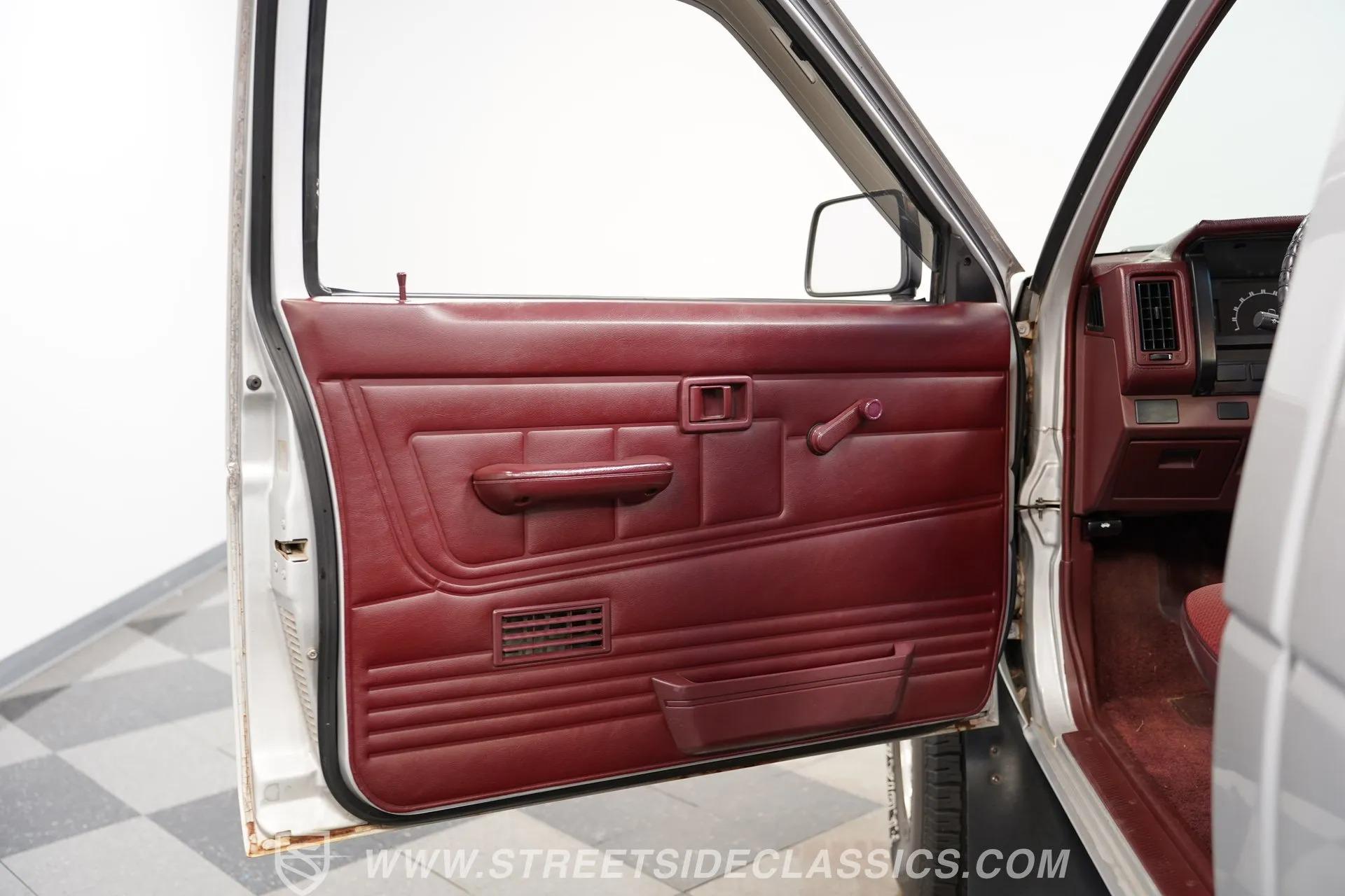 1990 Nissan Hardbody D21