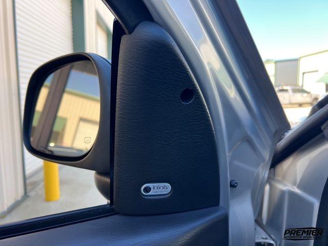 2004 Dodge Ram 1500 SRT-10 Base
