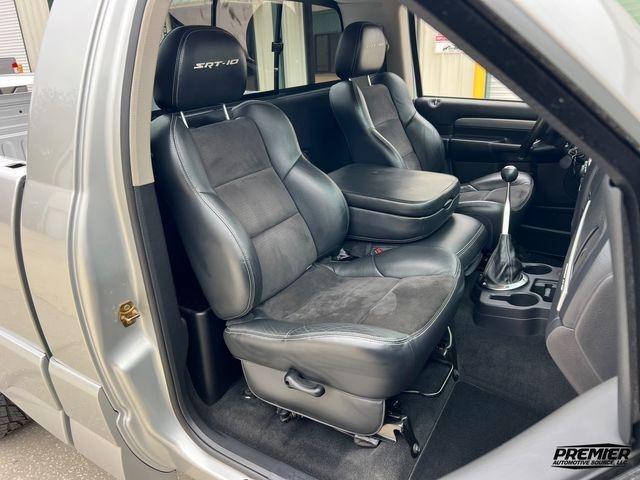 2004 Dodge Ram 1500 SRT-10 Base