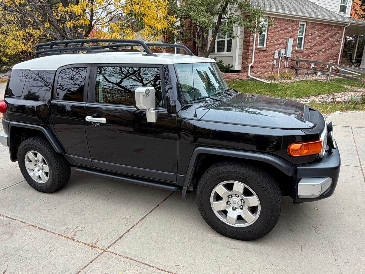 2008 Toyota FJ Cruiser - 2