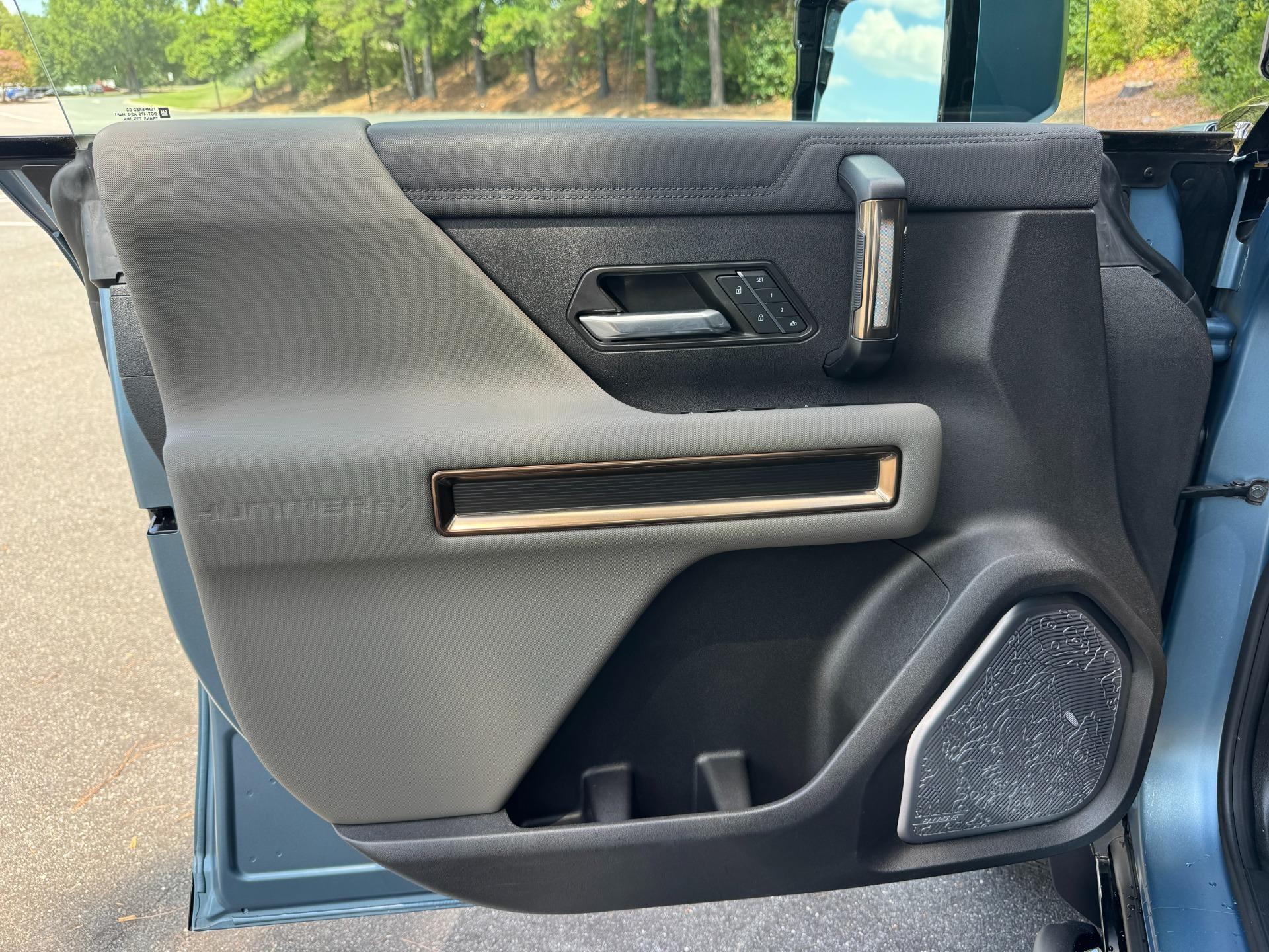 2024 GMC Hummer EV 3X Omega Edition