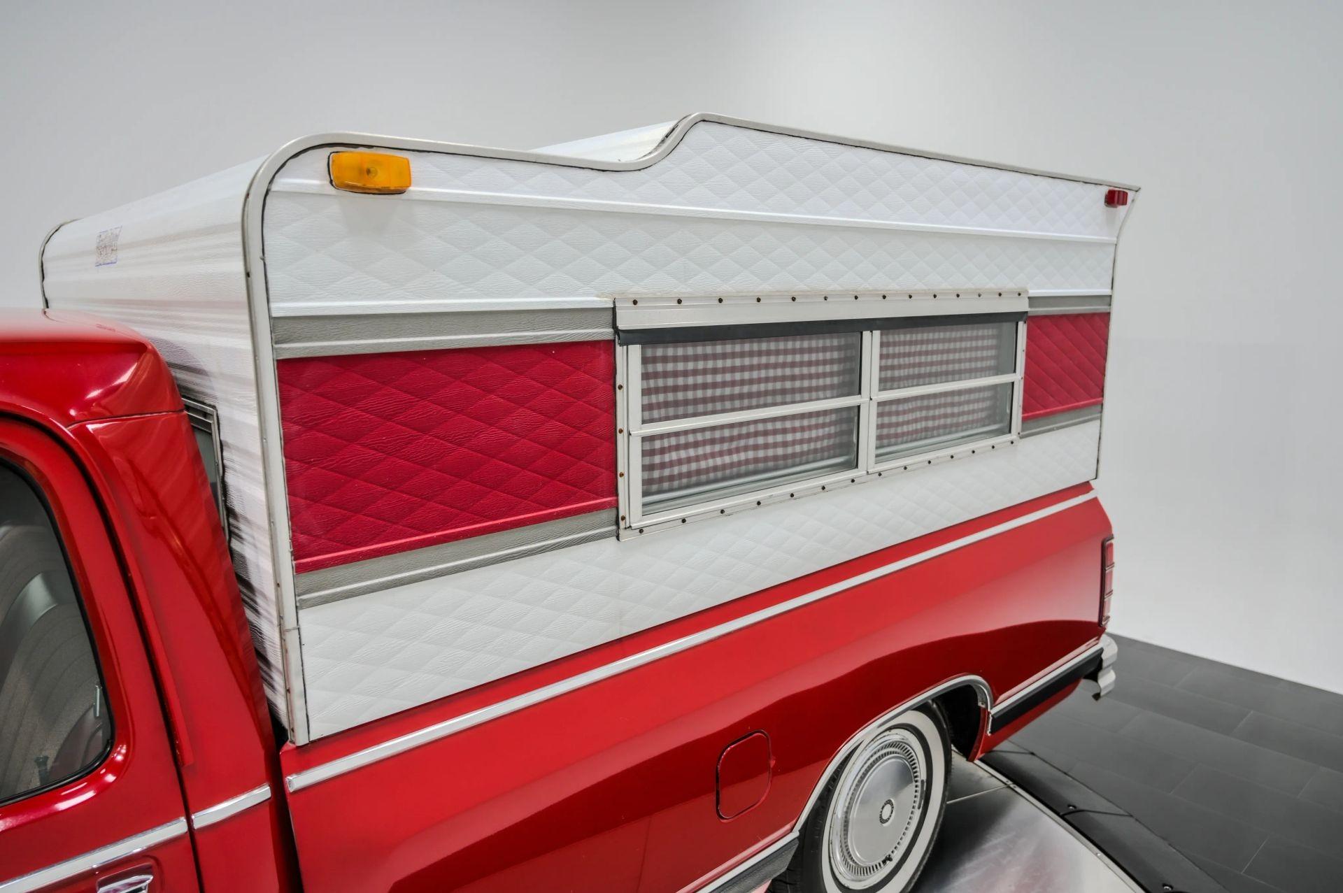 1985 Dodge Ram 150 Camper Special