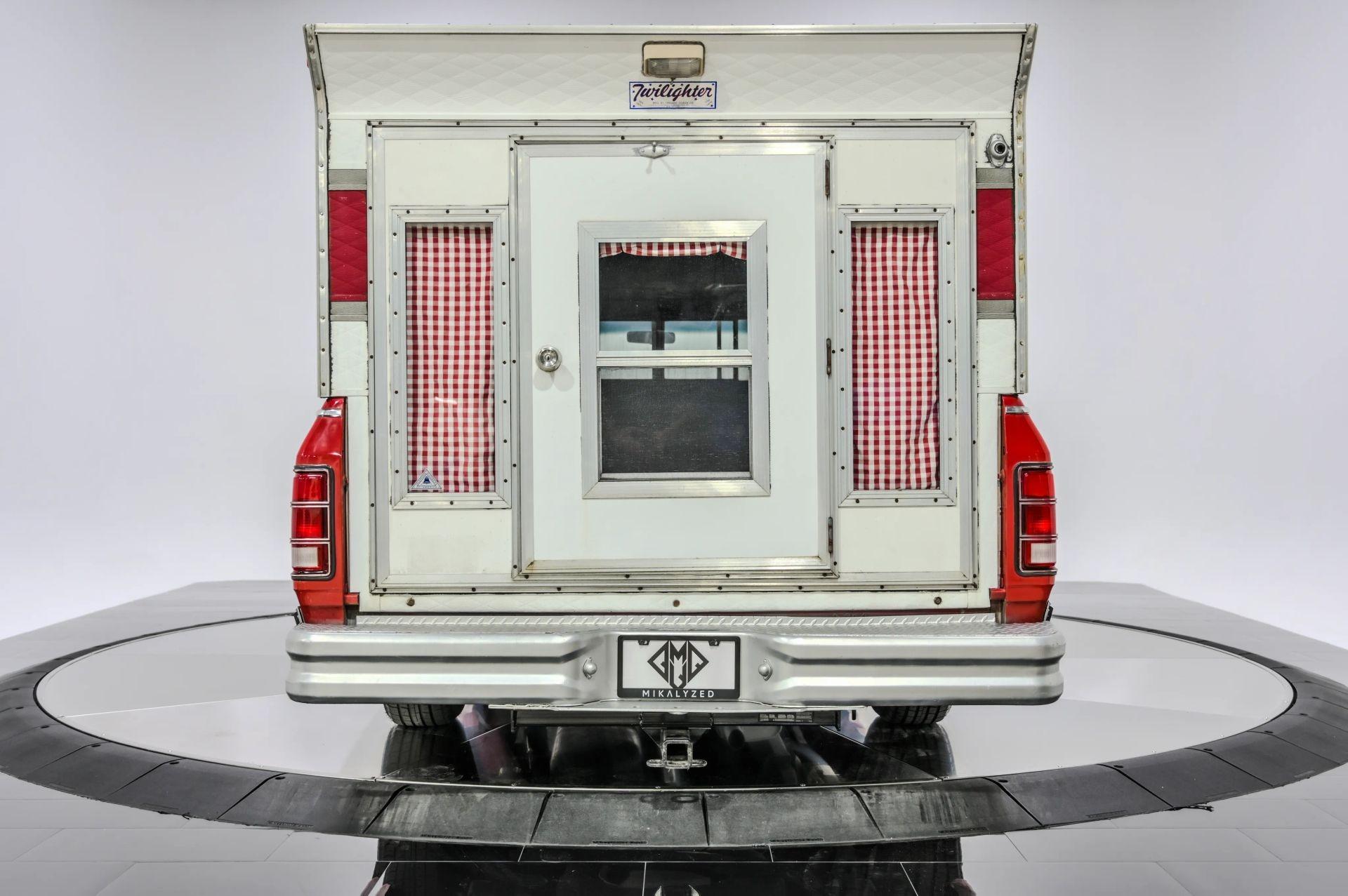 1985 Dodge Ram 150 Camper Special