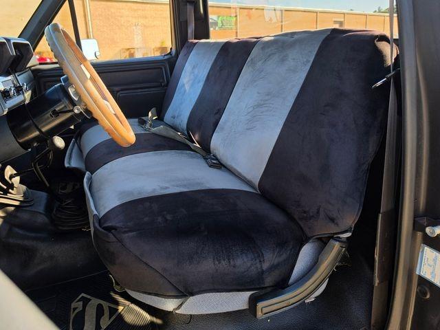 1981 Ford F-100 SWB 4x4