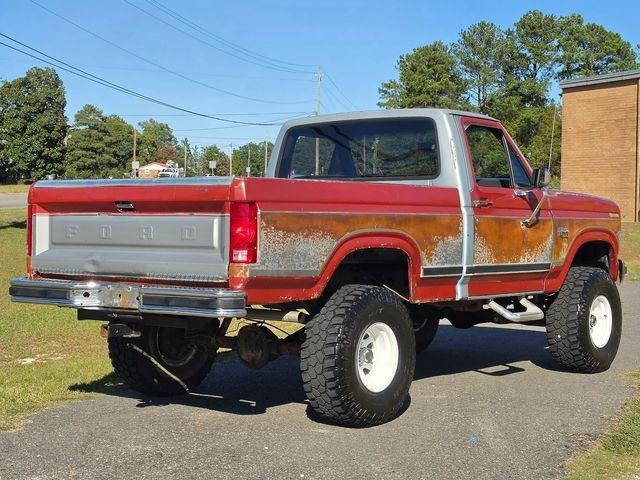 1981 Ford F-100 SWB 4x4 - 4